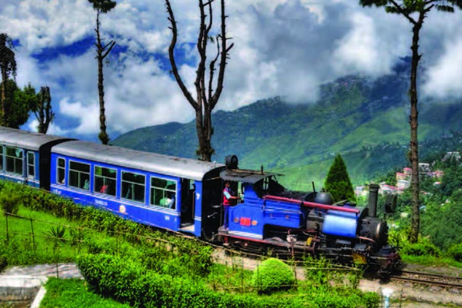 know Darjeeling tourism places in hindi