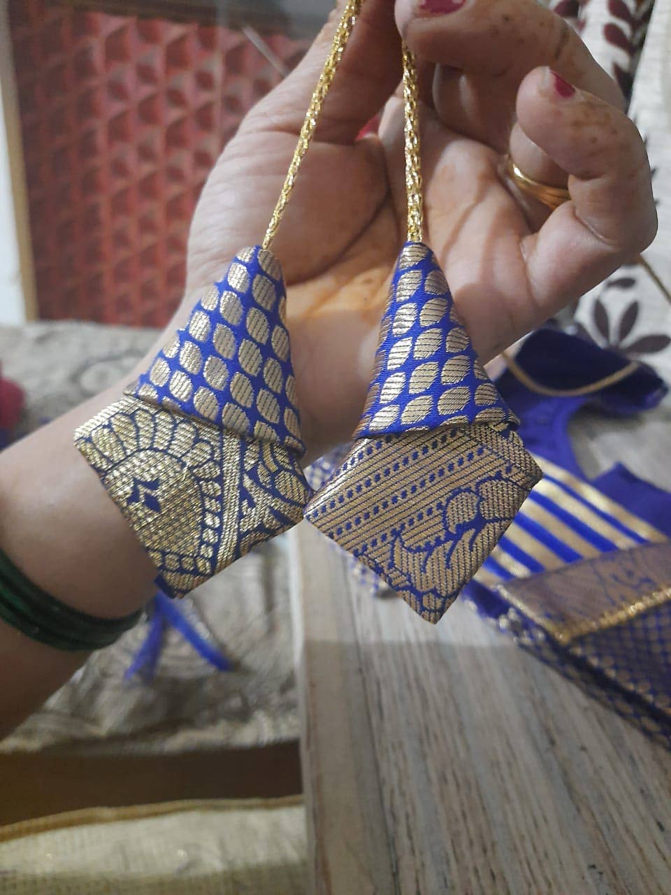 modern blouse latkan