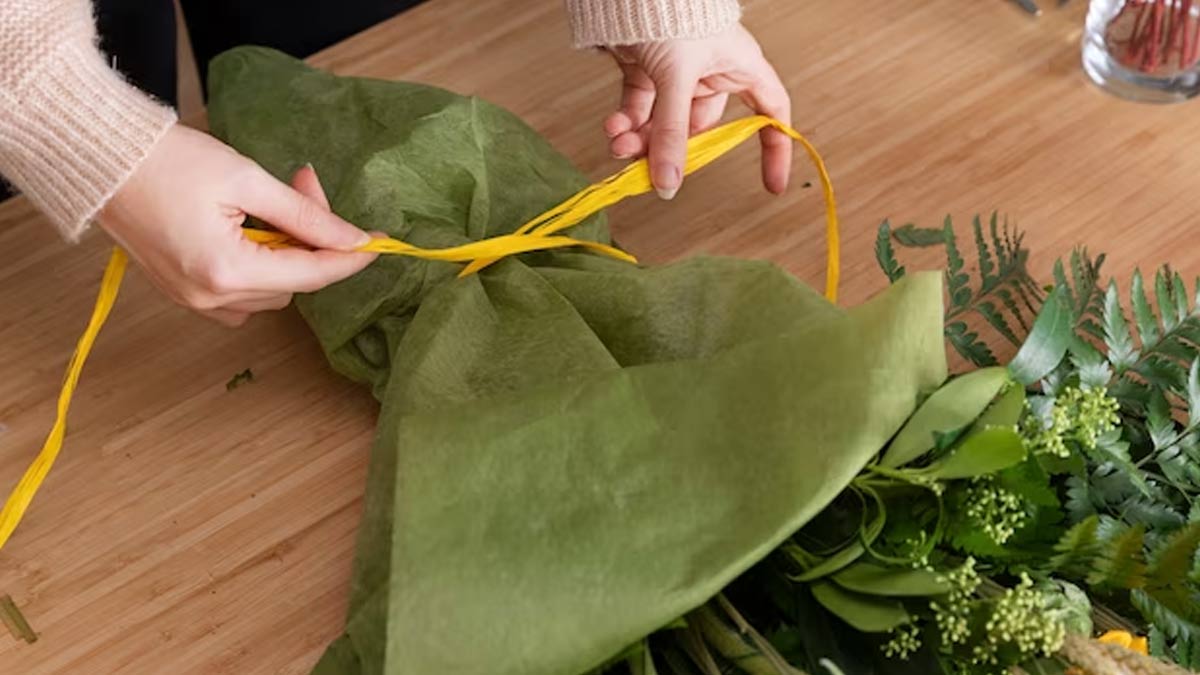 Add Gift Wrapping — Cedar Dell Designs