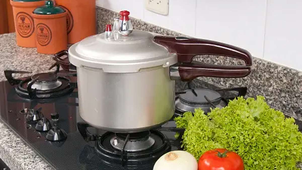 What happens if you best sale overfill a pressure cooker