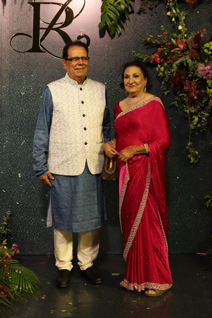 randeep hooda parents