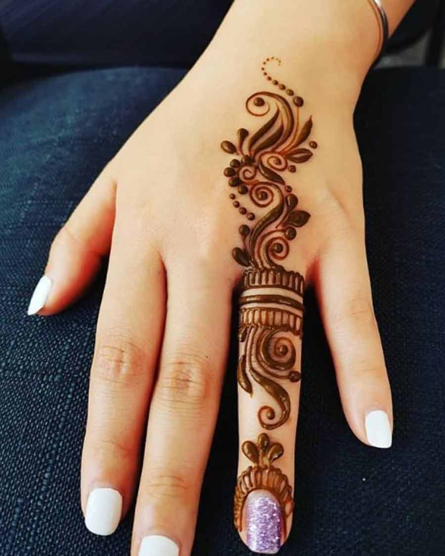ring mehndi design