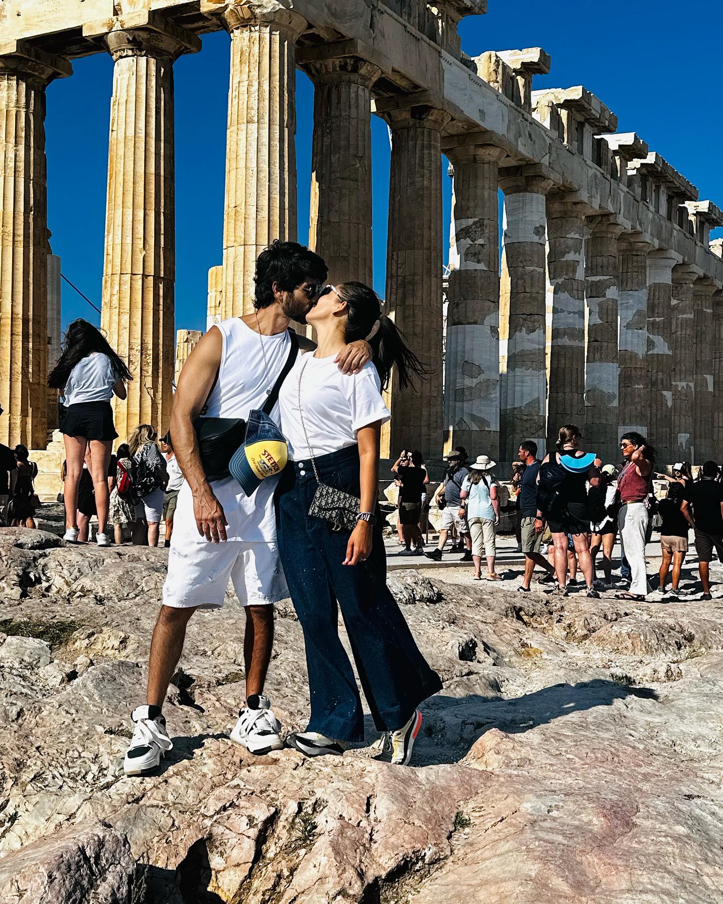 shahid kapoor mira rajput greece