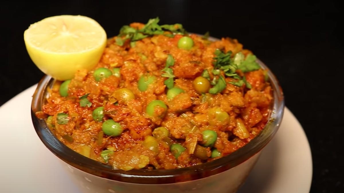 Shalgam Ka Bharta Recipe: Spice Up Your Palate With This Flavourful Winter Cuisine 