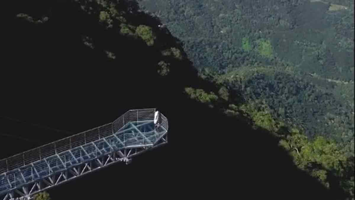 skywalk bridge in kerala