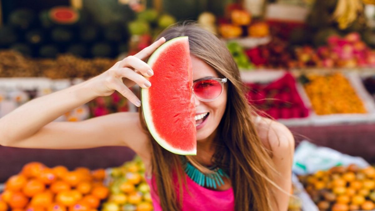  Watermelon Benefits For Skin :  சரும ஆரோக்கியத்திற்கு உதவும் தர்பூசணி!