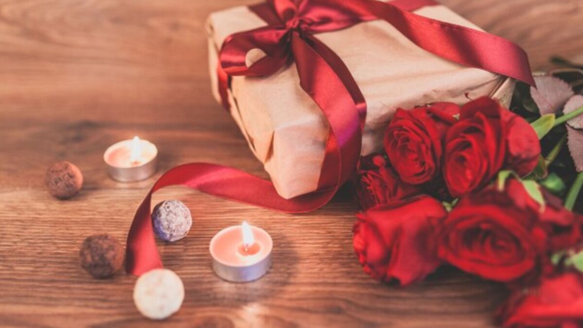 27 Future Husband Gifts for Your Groom on the Wedding Day