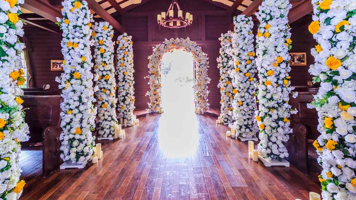 From Dresses To Decor The Ultimate Guide To 2024's Wedding Trends