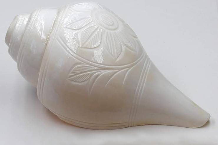 why should keep shankh at home temple