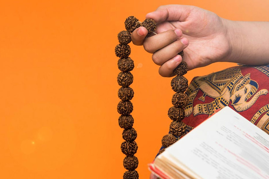 why we should chant gayatri mantra