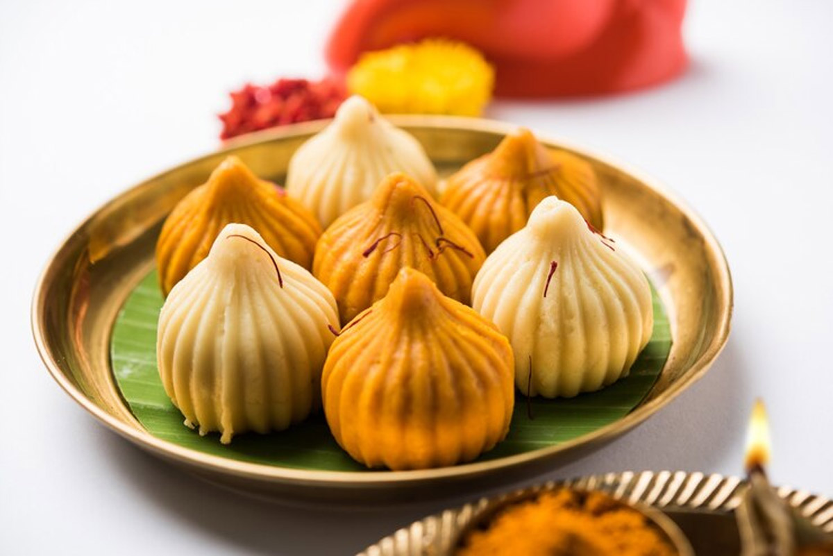 Rava modak
