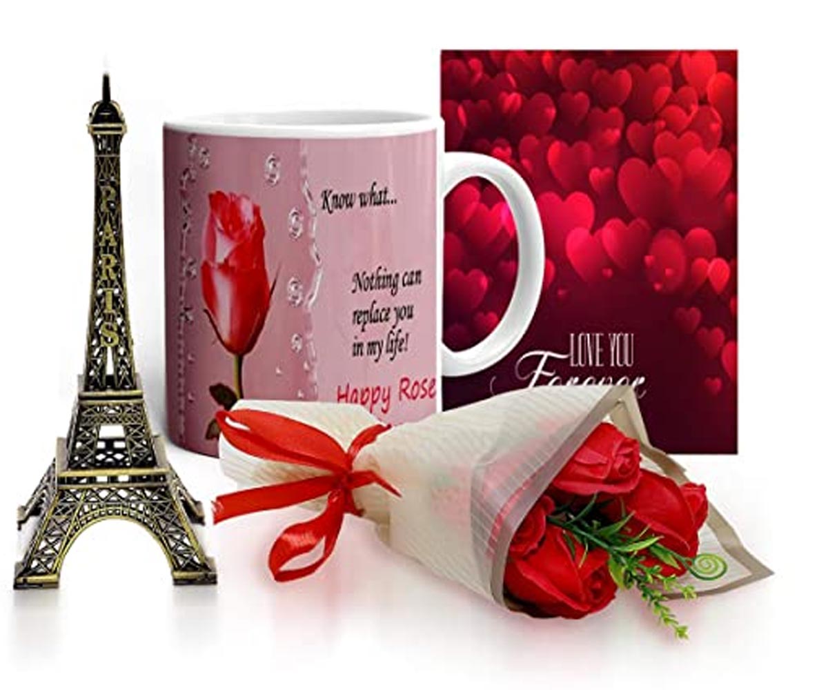 Amazon.com: Valentines Day Gifts for Her, Preserved Real Rose with I Love  You Heart Necklace, Birthday Gifts for Women Mom Girlfriend Wife,Unique  Forever Eternal Flower for Anniversary Mothers Day, Red Roses :
