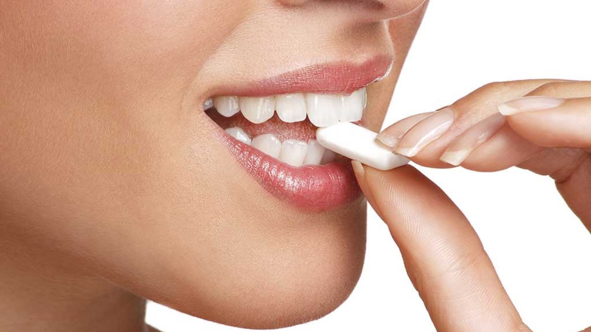 Why You should not eat chewing gum before Sex