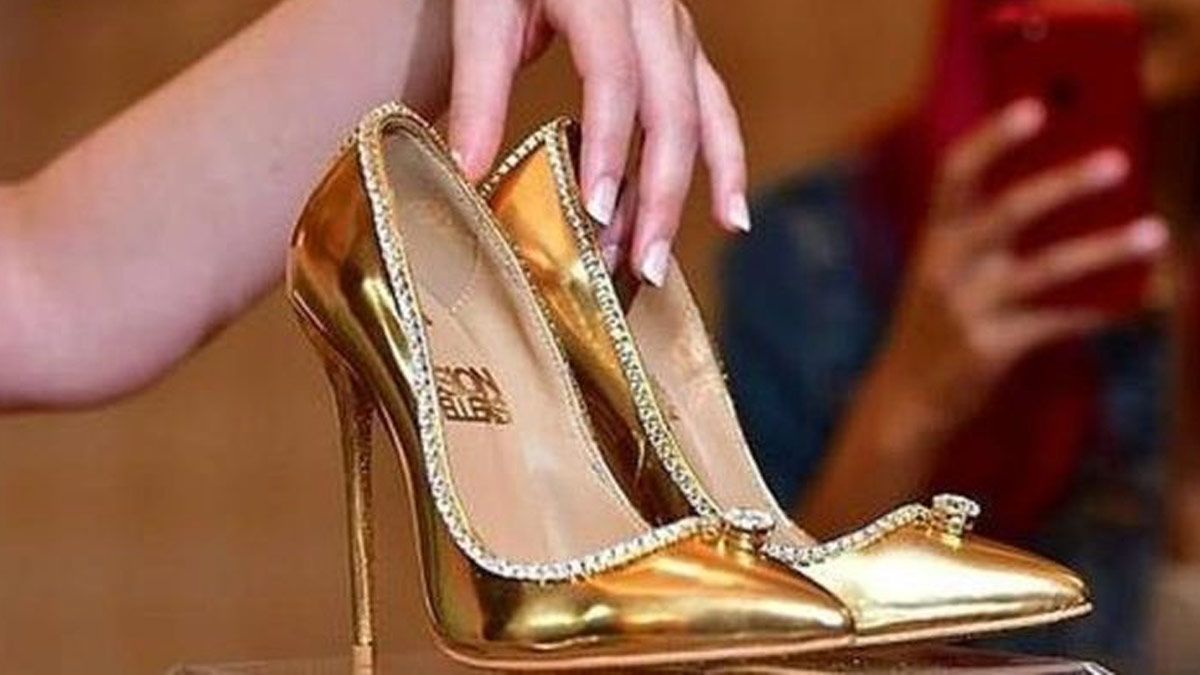 World's 'most expensive' shoes worth Rs 123 crore launched in Dubai. They  are made from diamonds and real gold | Trending & Viral News