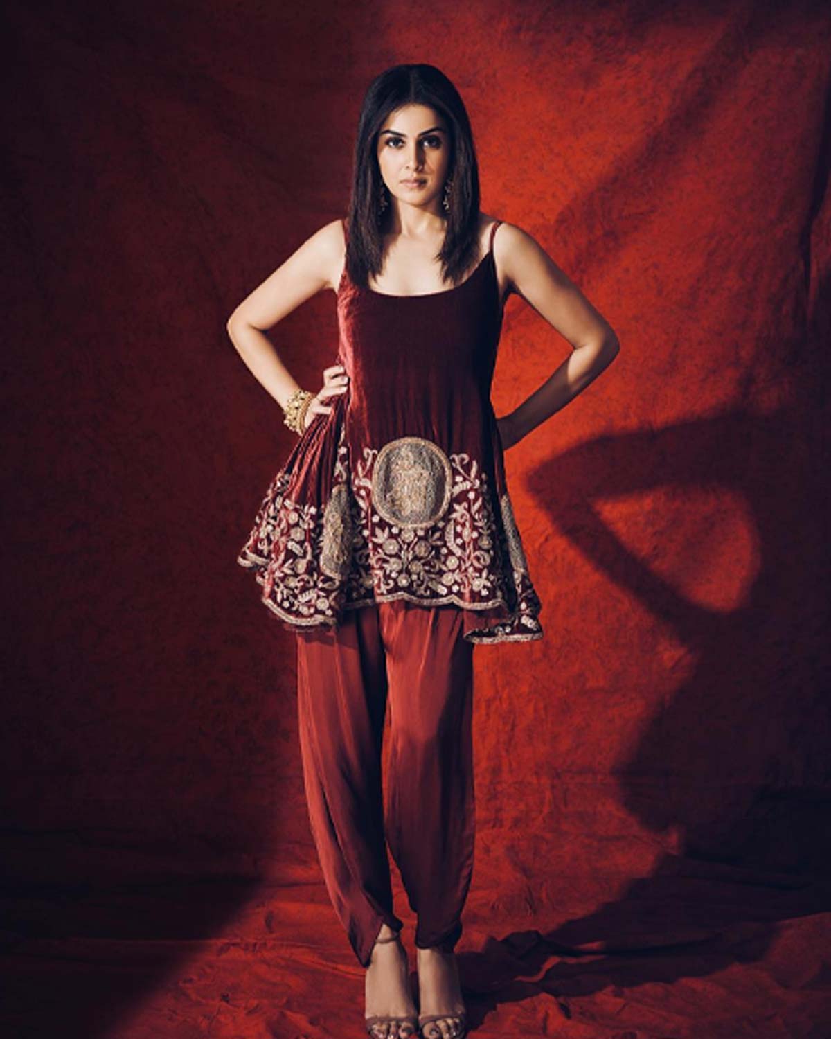 genelia wearing short anarkali