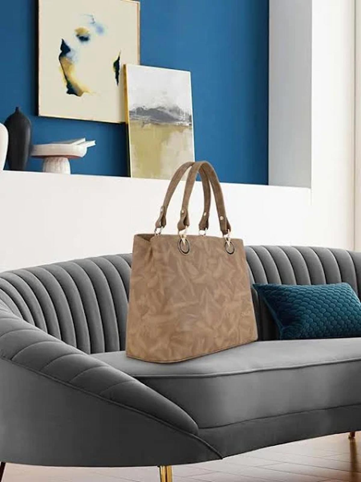 gift bag on womens day