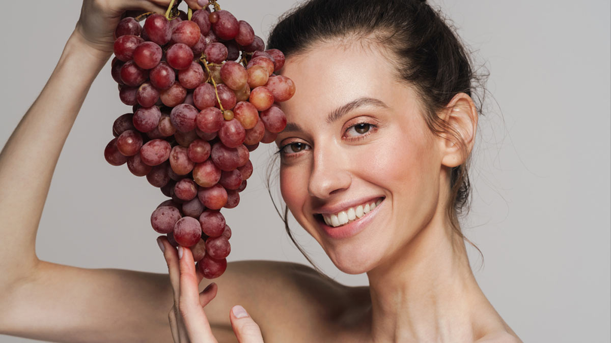 grape wine for beauty care tips