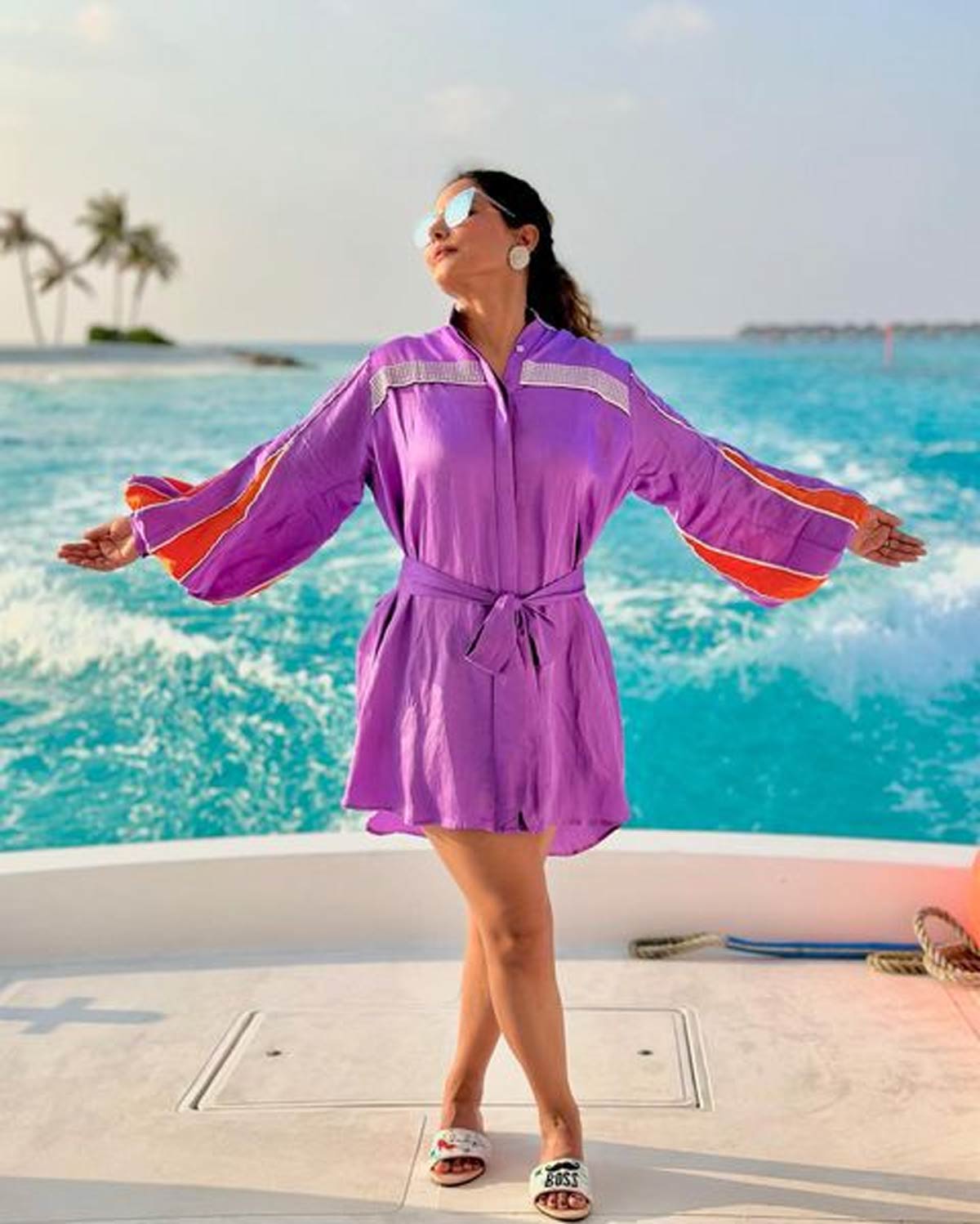 hina khan summer look