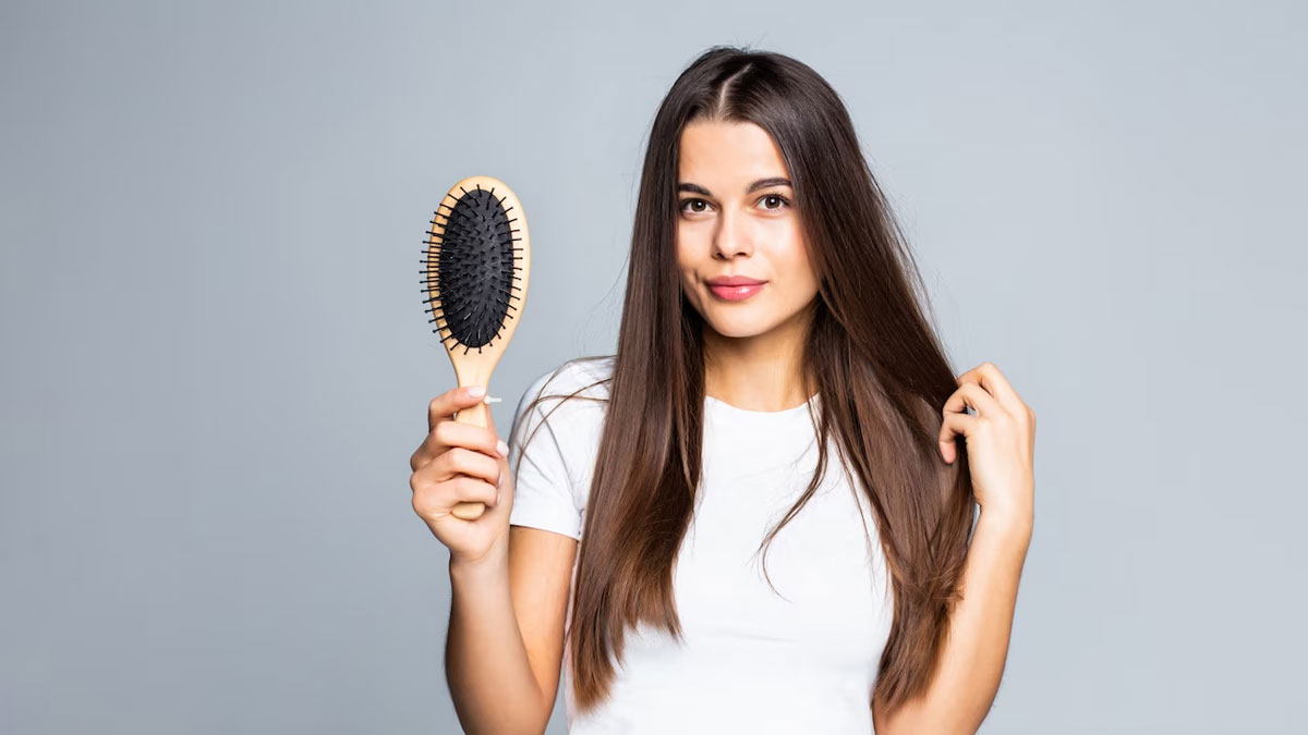 रोजाना इस तरह करें बालों की देखभाल | how to take care hair daily |  HerZindagi