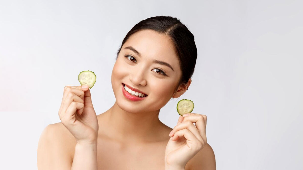 how to use cucumber for dark lips