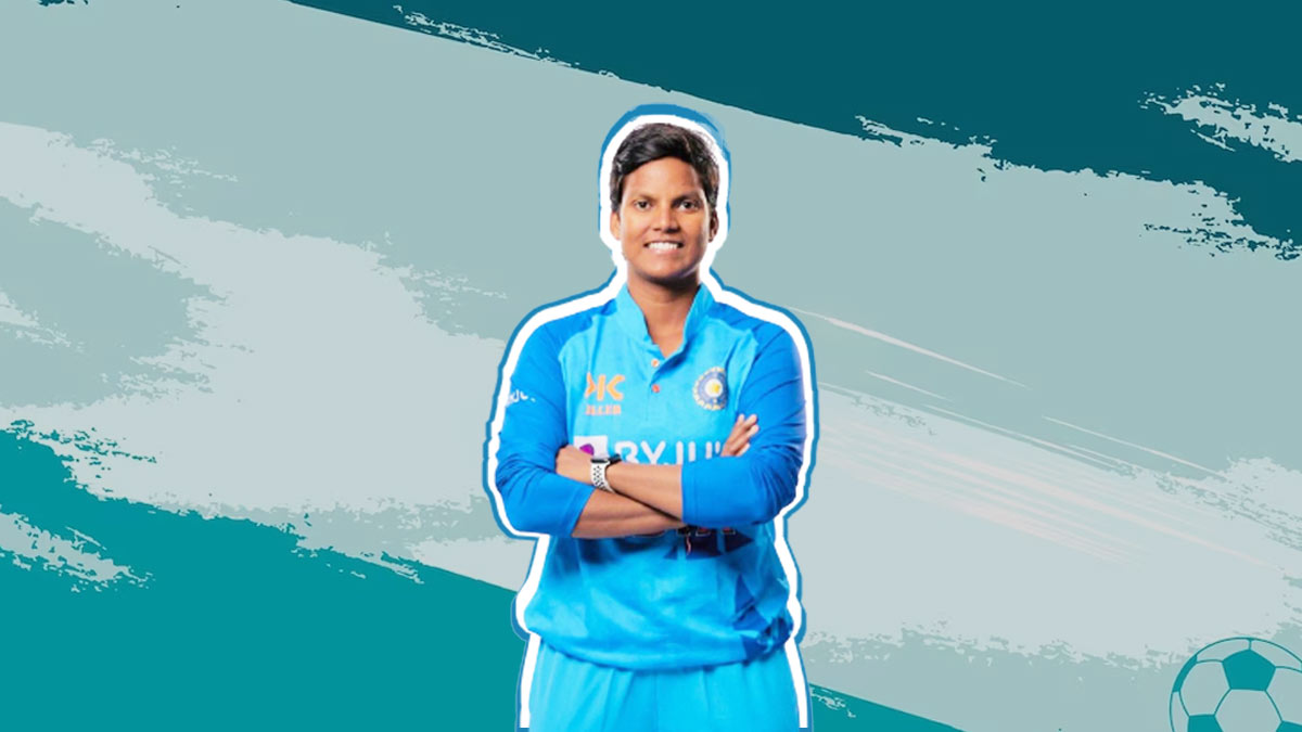 दीप्ति शर्मा ऐसे बनीं टी-20 इंटरनेशनल में 100 विकेट लेने वाली पहली महिला खिलाड़ी  