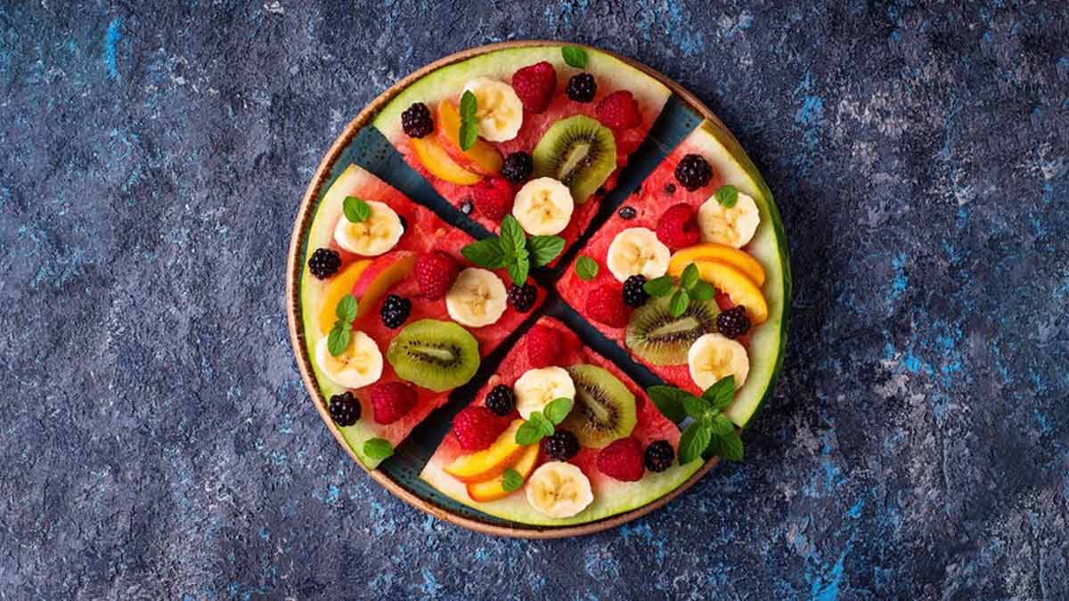 Fruit Pizza Recipe For An Easy & Nutritious Breakfast