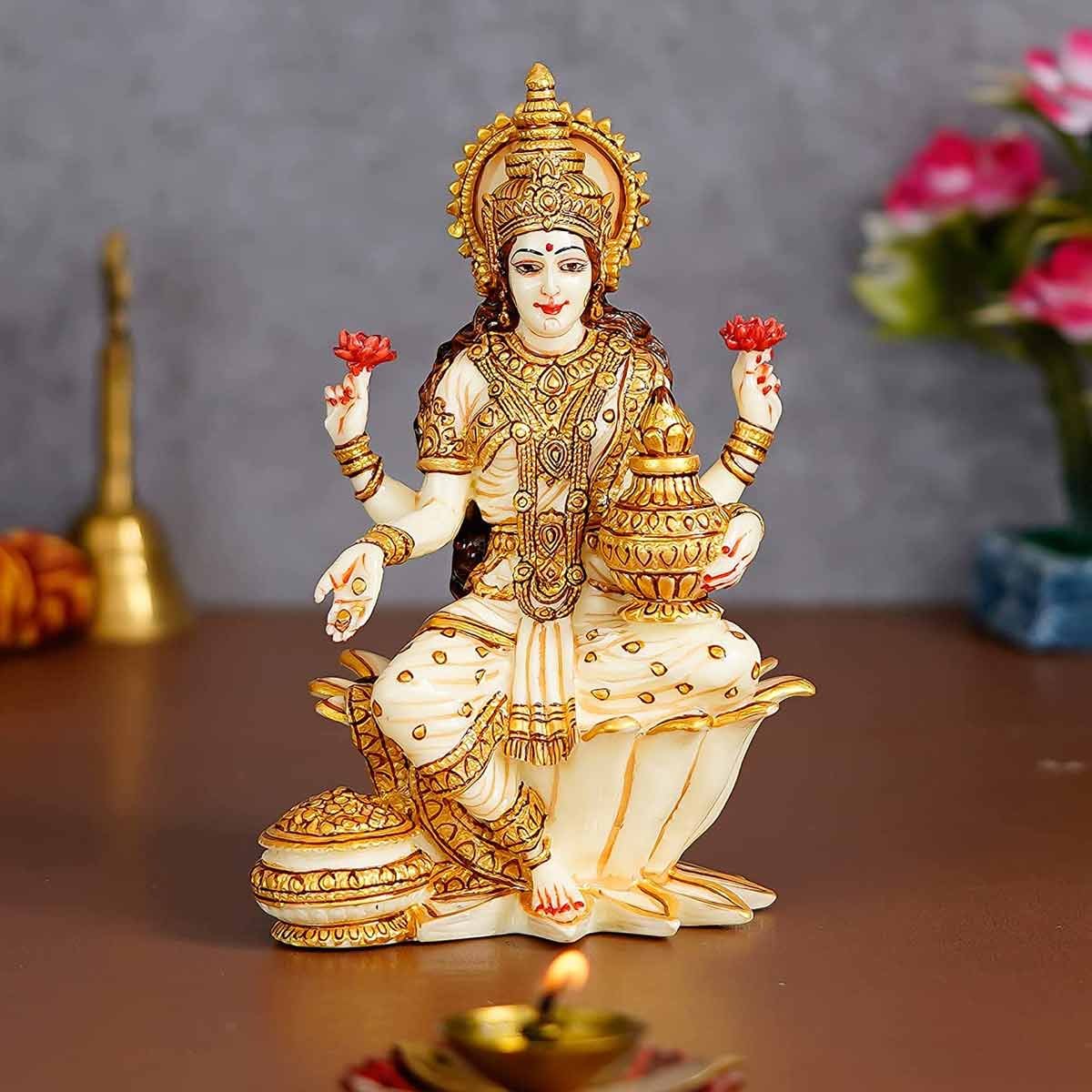 rose for maa lakshmi