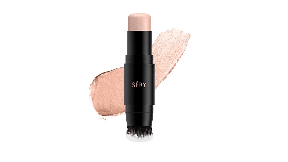 Best Highlighter For Makeup फिल्मी हीरोइन जैसा ग्लोइंग ग्लास स्किन