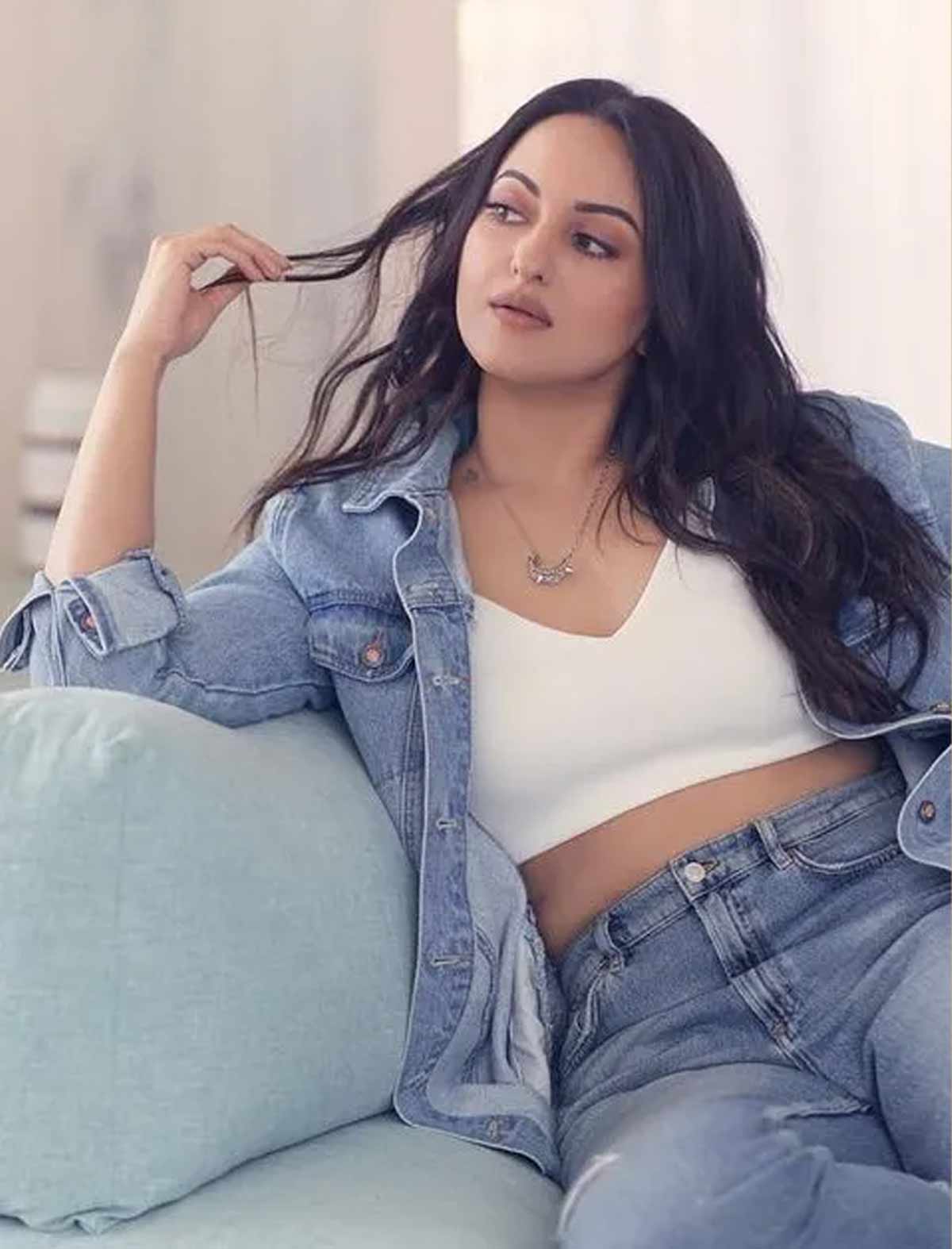 सोनाक्षी सिन्हा sonakshi sinha