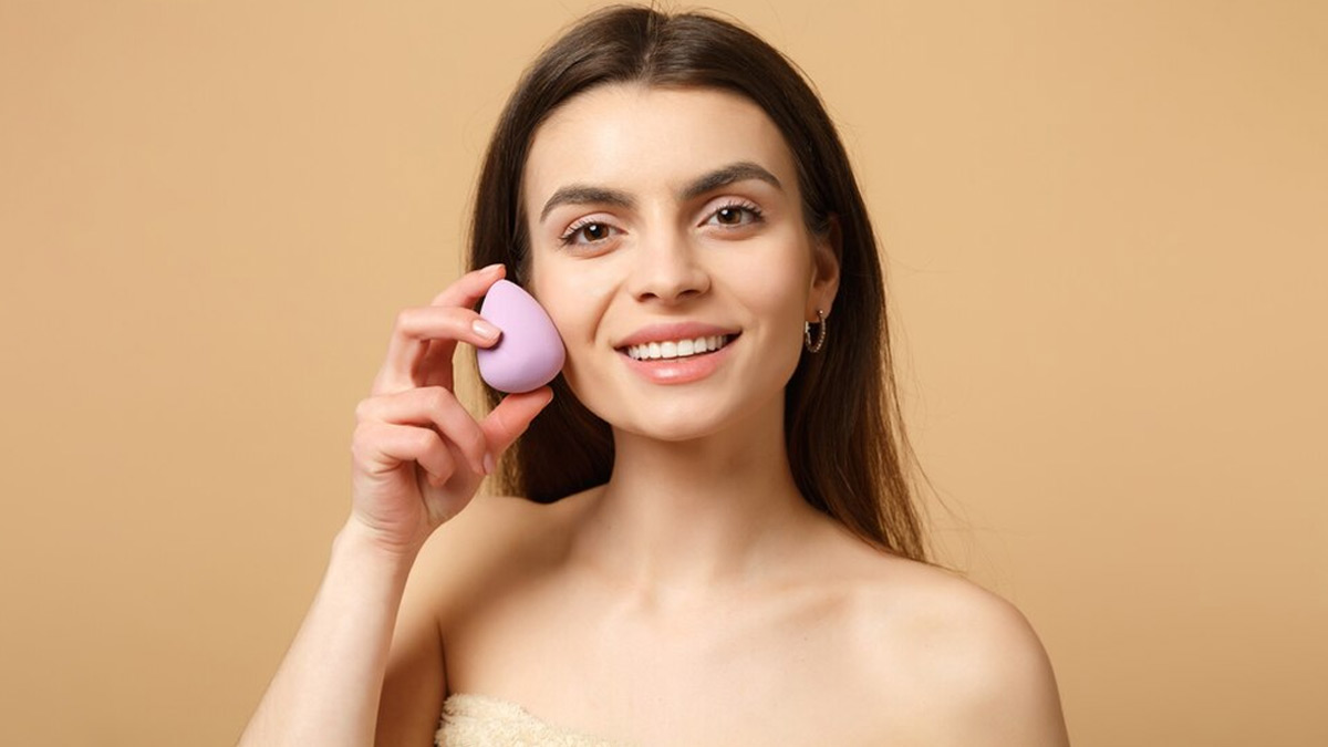 what is makeup sponge in hindi
