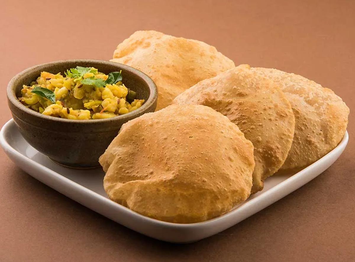 East tips to make perfect puri