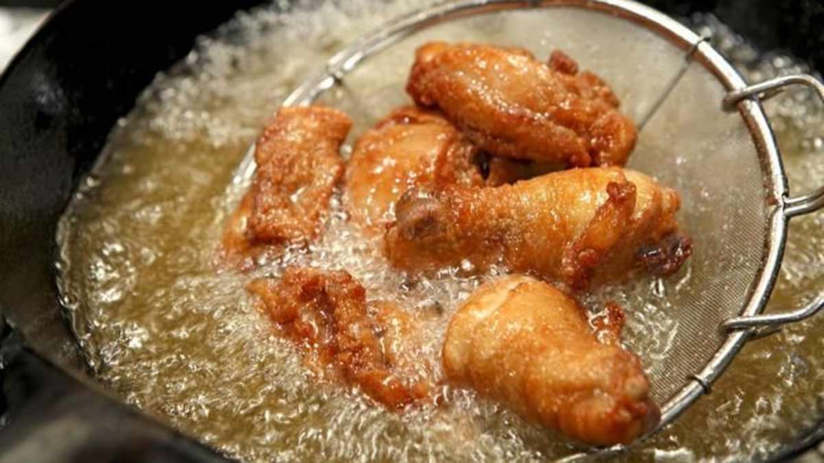 How to fry chicken at home