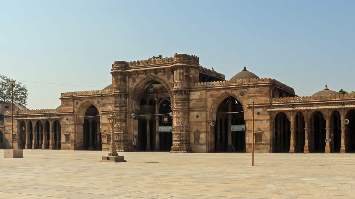 best places to visit in ahmedabad with friends