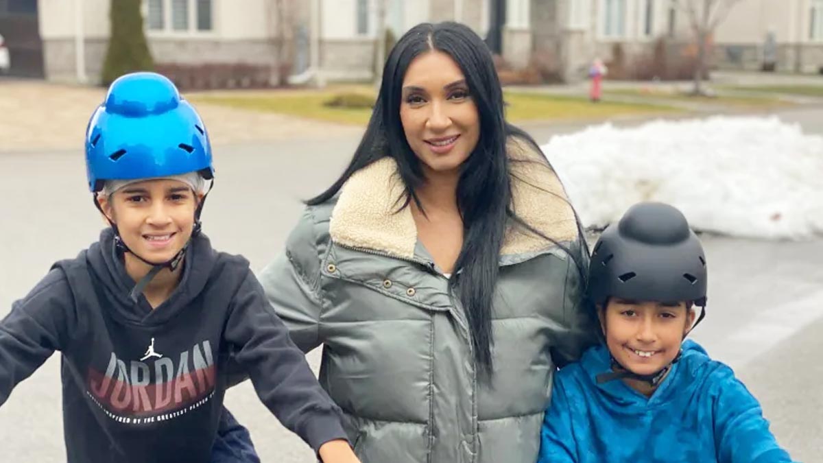 canadian mother make turban friendly helmet