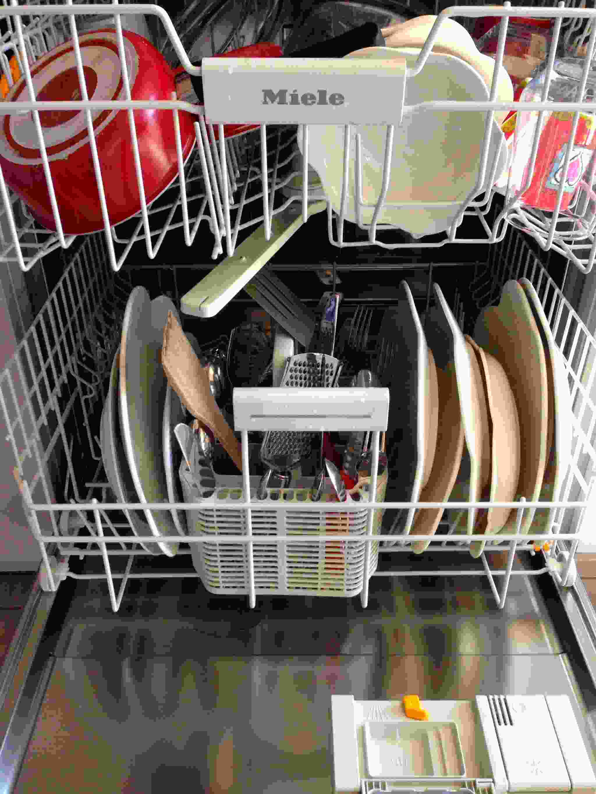 Top 5 Best Dishwasher In India बर्तन धोने के लिए बेस्ट डिशवॉशर मशीन