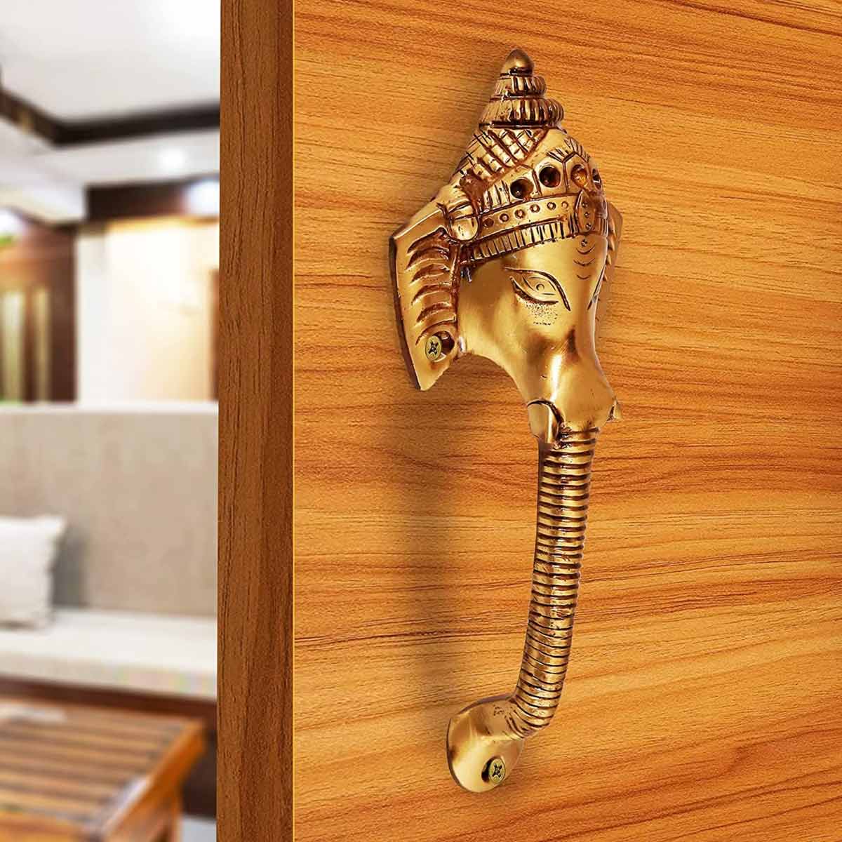 ganesh photo on main door