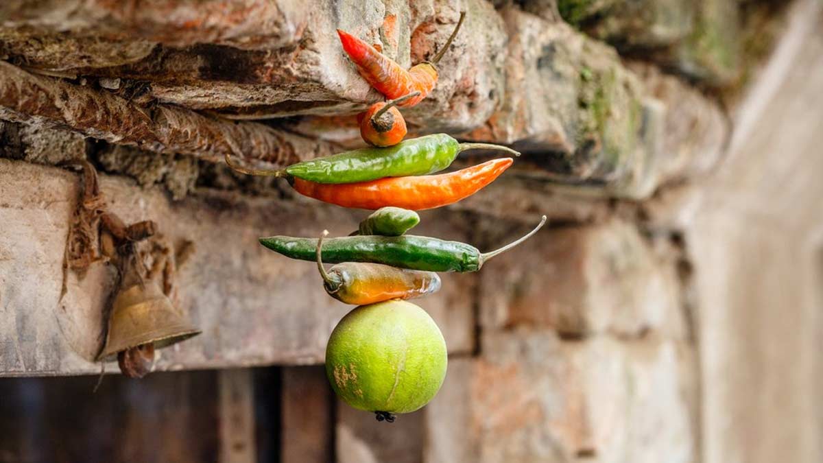 नजर उतारने का टोटका holika dahan vidhi