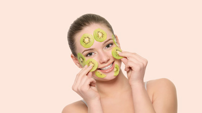 how to make kiwi anti aging face pack in hindi