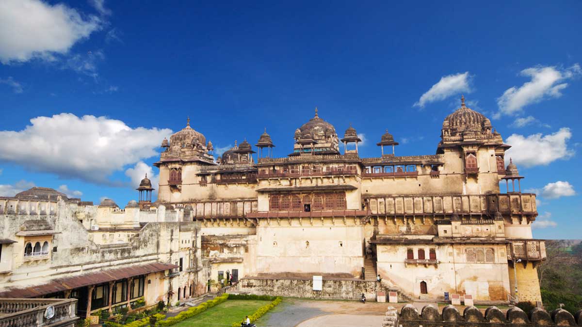 Jahangir Mahal Orchha|मध्य प्रदेश के प्रमुख किले कौन कौन से हैं| Madhya  Pradesh Me Ghumne Ki Jagah