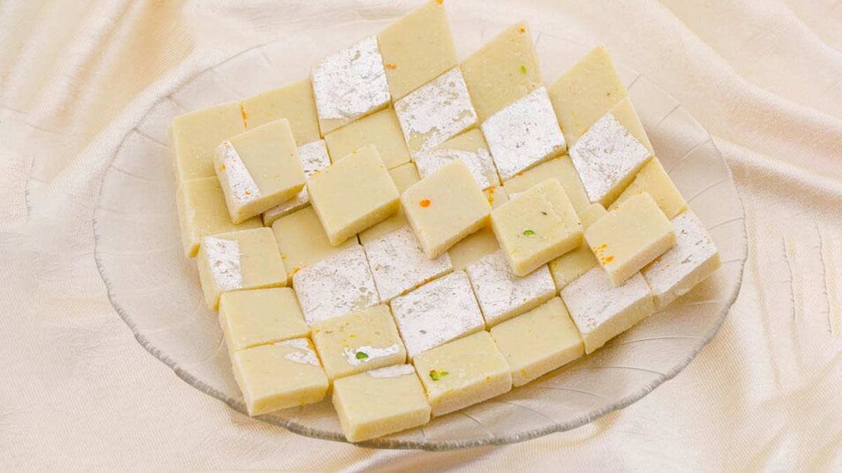 kaju katli burfi recipe