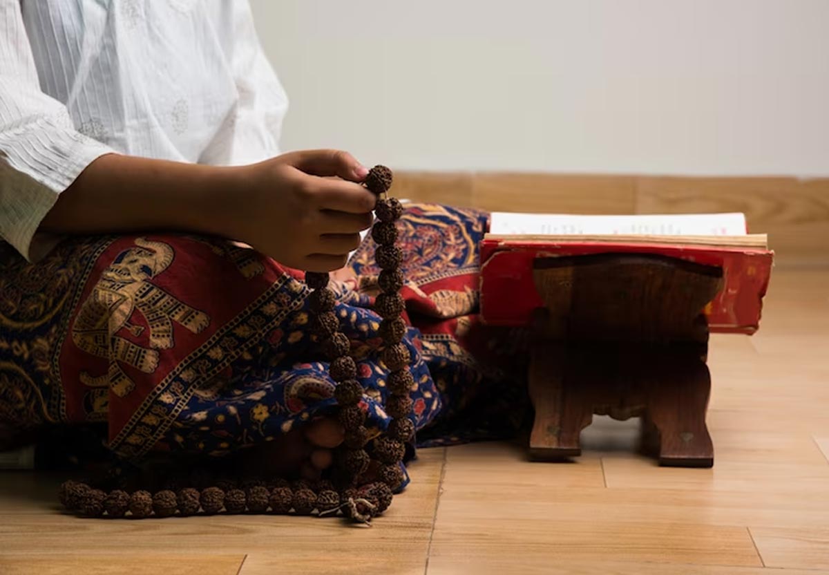 mantra jaap in basant panchami 