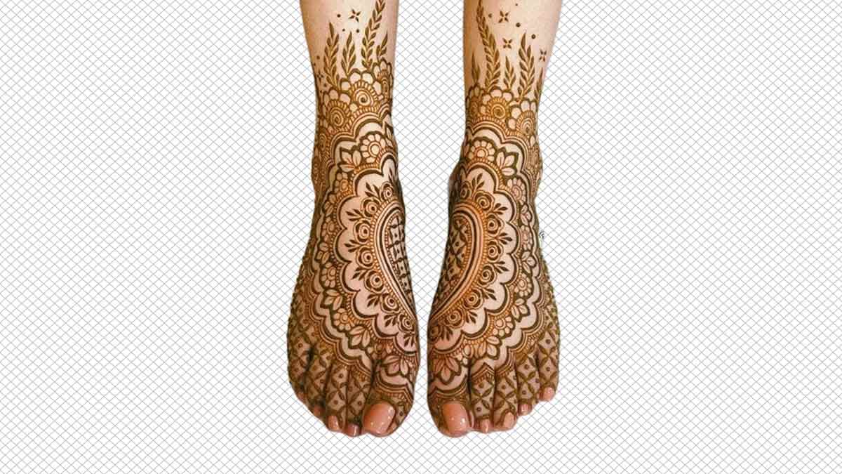 mehndi designs for feet