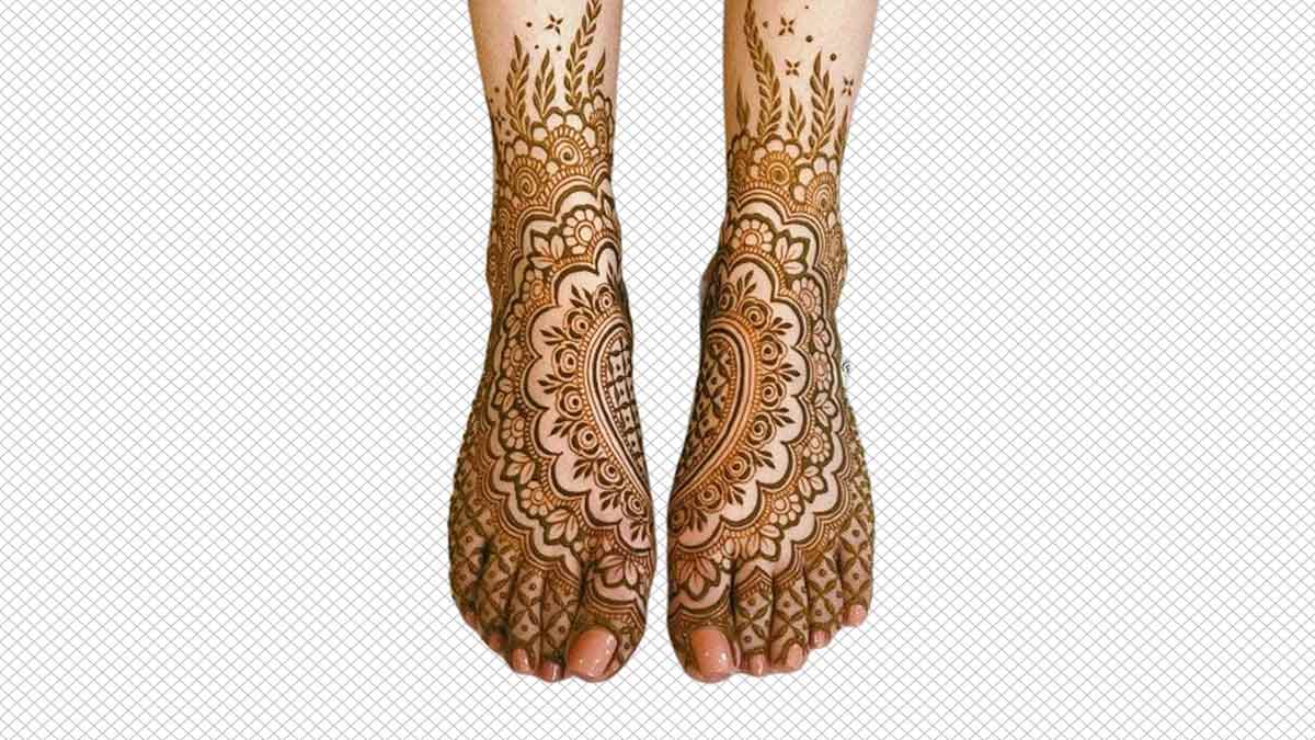 mehndi designs for foot
