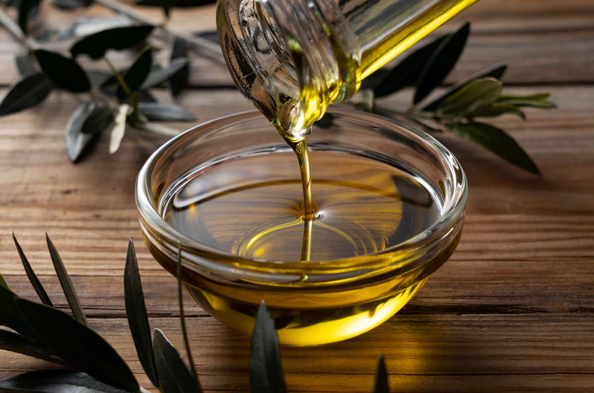 दान में दें तेल oil