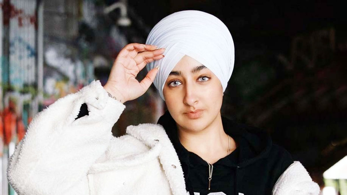 sikh-female-turban-meaning-of-turban