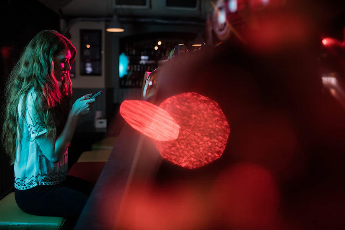 safety tips for night travel for women