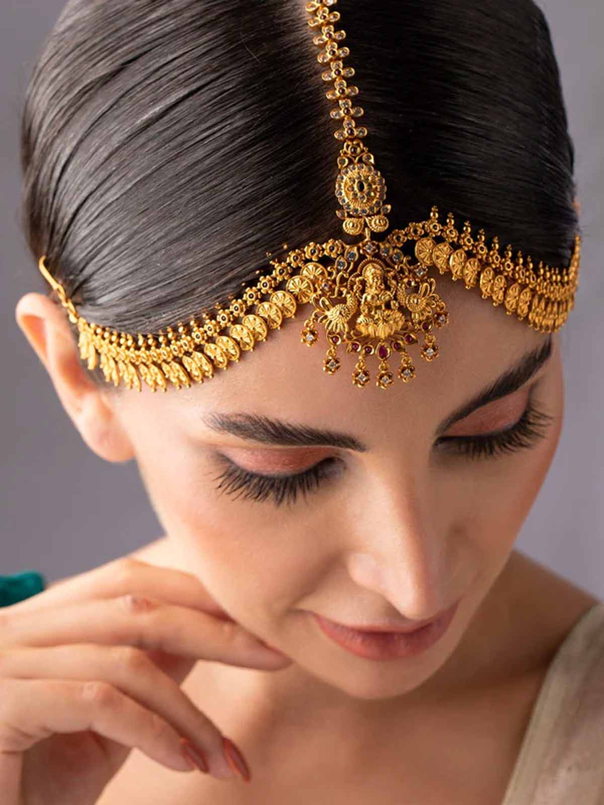 temple maang tika designs