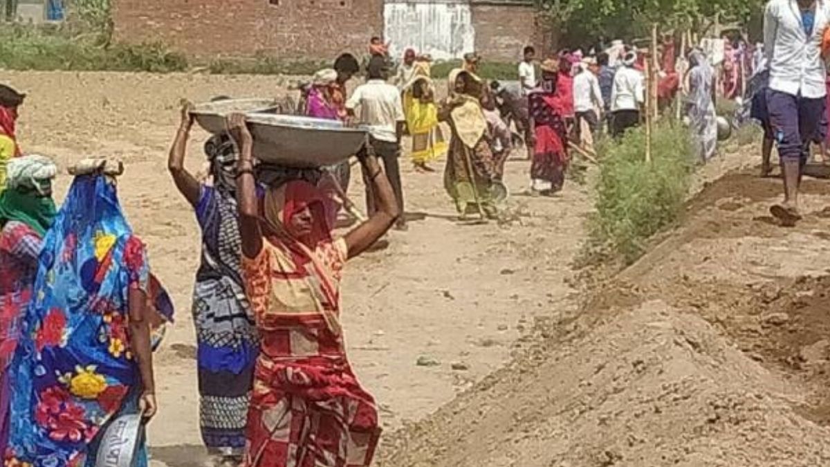 women earn less than men why