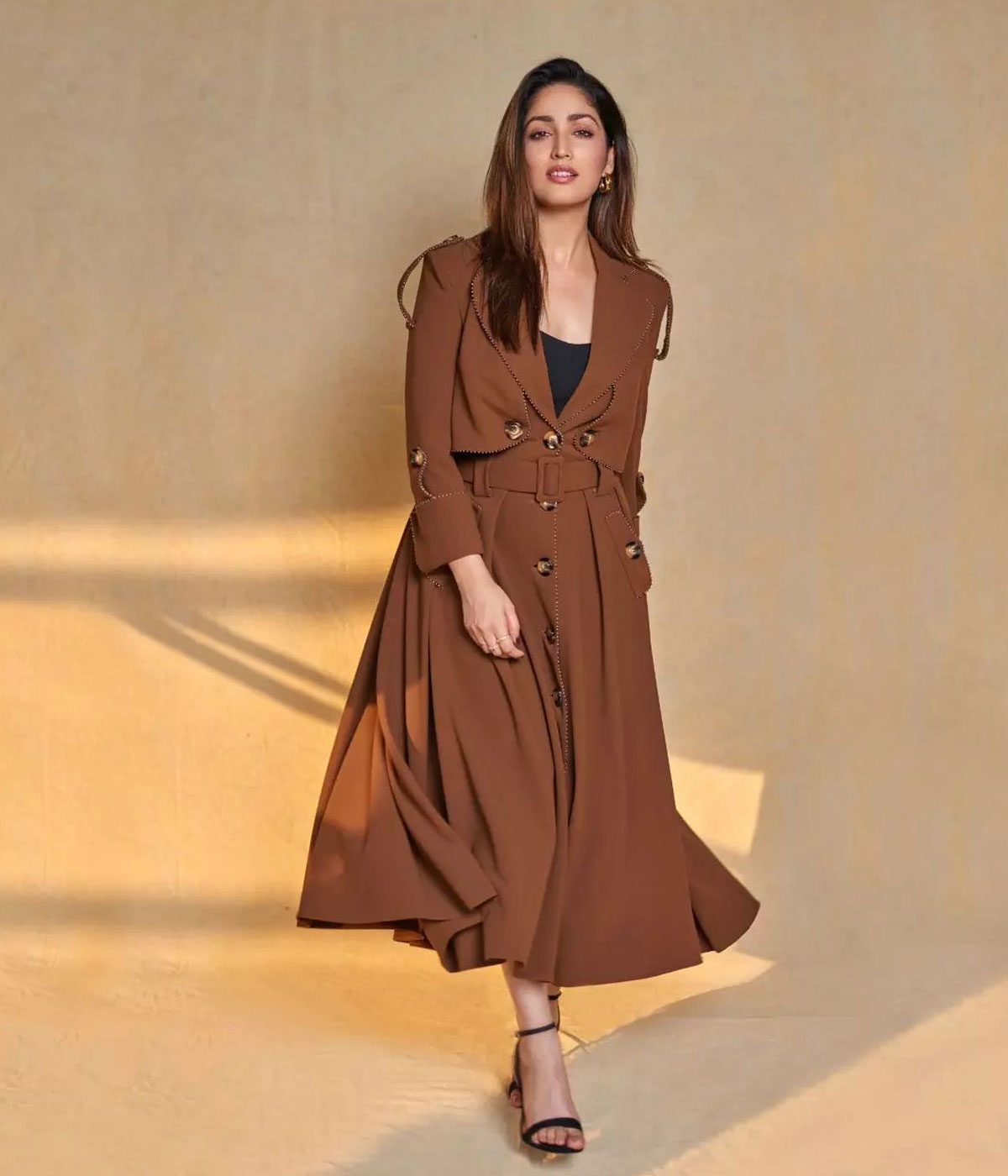 yami gautam wearing flaired dress