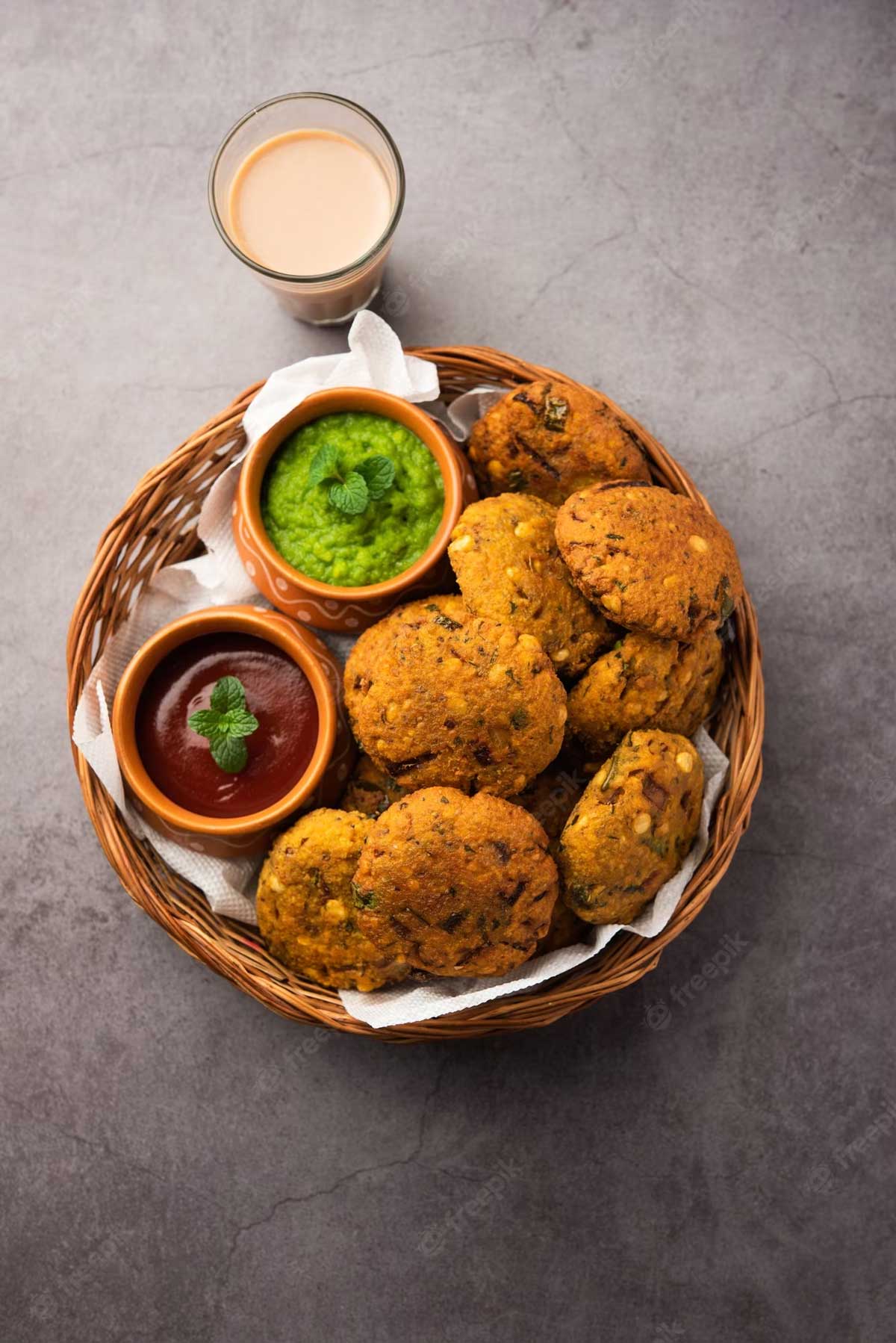 Chana Dal Vada image